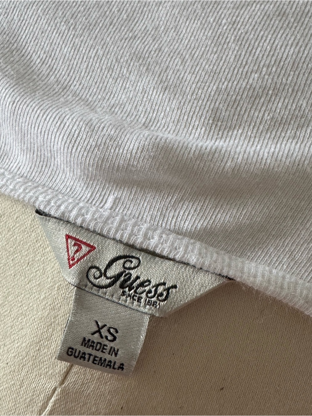 GUESS White Tank with Pink Rhinestone Heart Logo - Picture 5 of 5